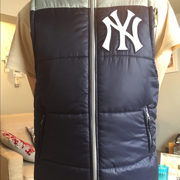 yankees vest